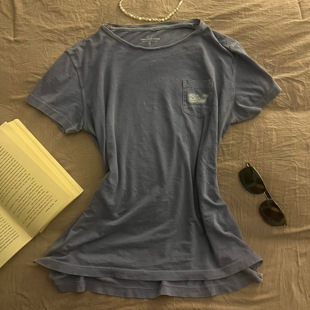 Vineyard Vines tee